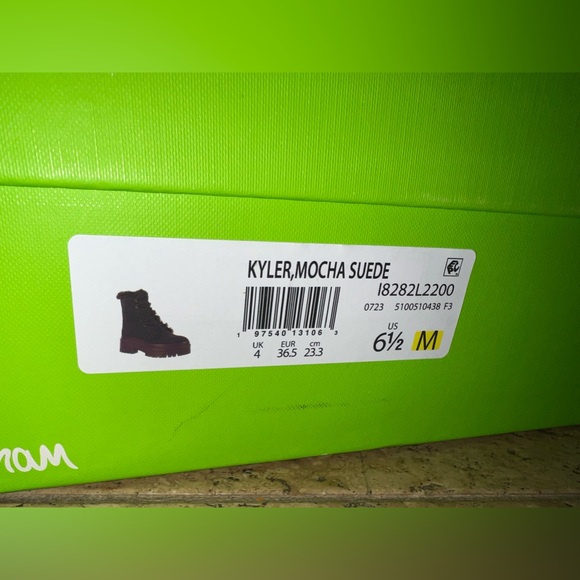 NIB- Sam Edelman Kyler suede mocha boots - Picture 6 of 6